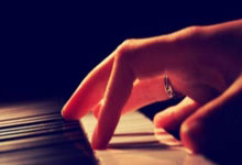 开云体育官方网站-冷门之夜！曼城“篮球队”奥运赛场掀翻东契奇王朝