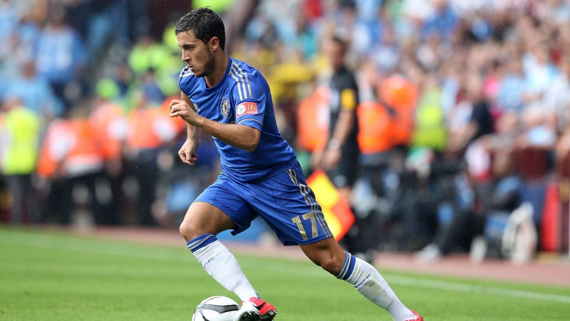 丹麦血拼智利，库尔图瓦惊艳四座，一场足球、贸易与文化的跨界交响